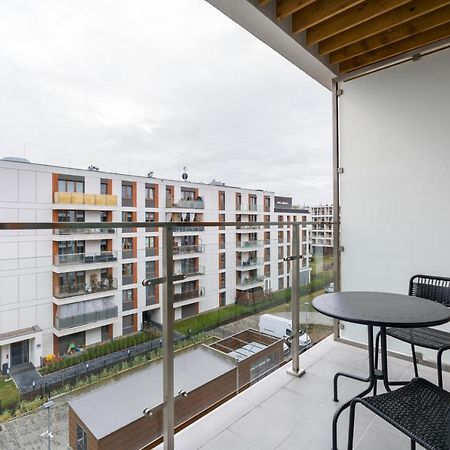 Premium Apartments Poznan Airport By Noclegi Renters Extérieur photo