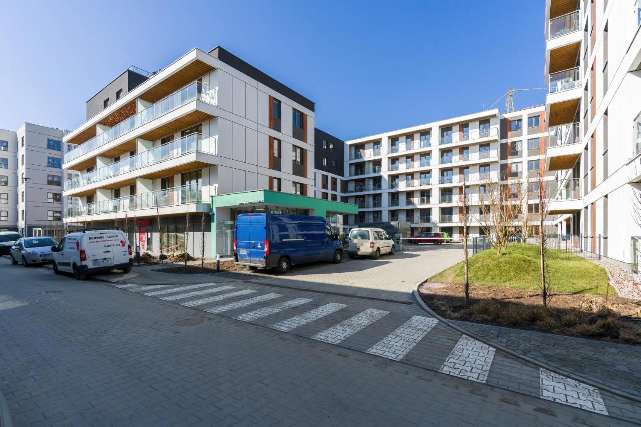 Premium Apartments Poznan Airport By Noclegi Renters Extérieur photo